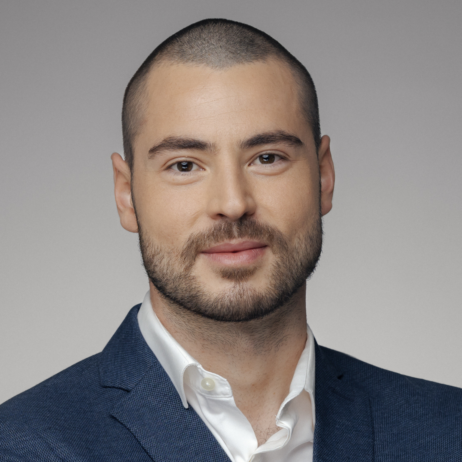 Jurij L